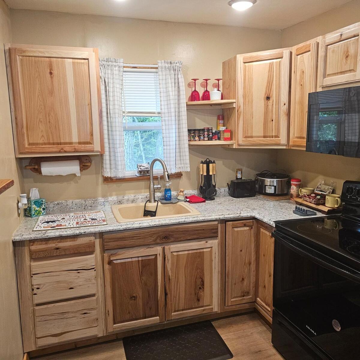 Pet Friendly Creekside Cabin Kooser St Park Somerset Exterior foto